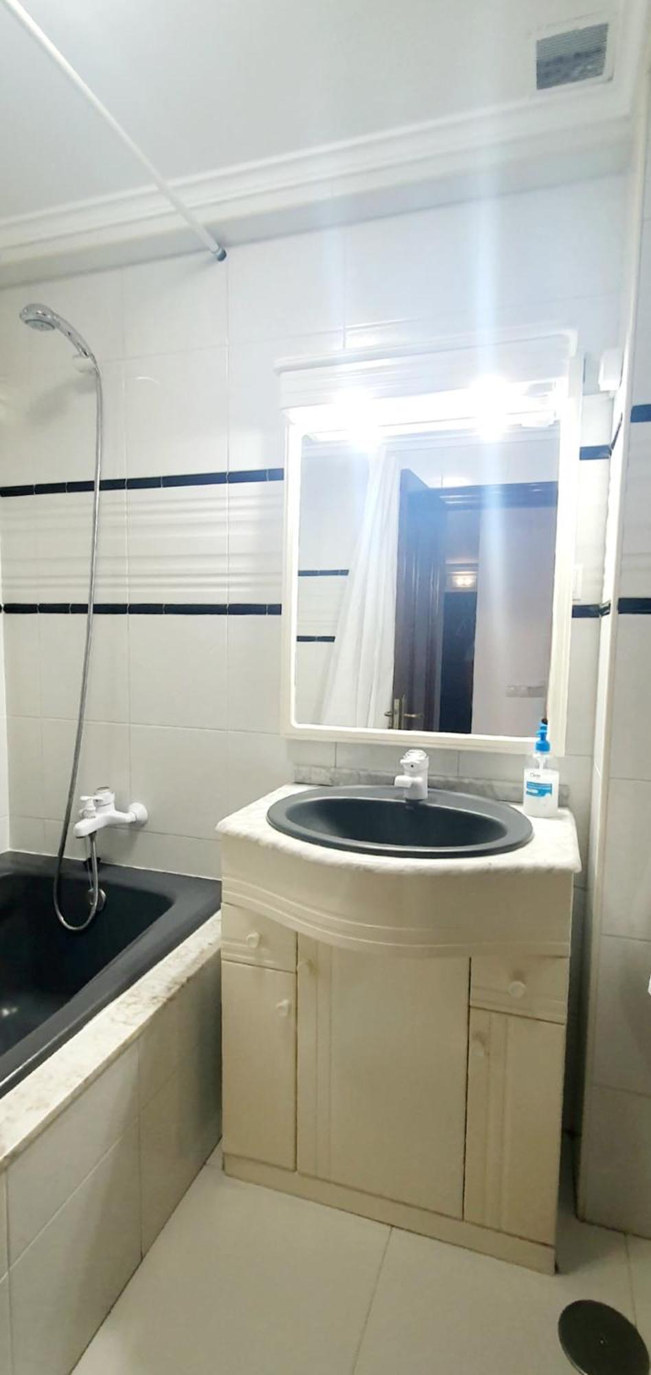 Proximo Inst Oftalmologico Fdez-vega * Oviedo